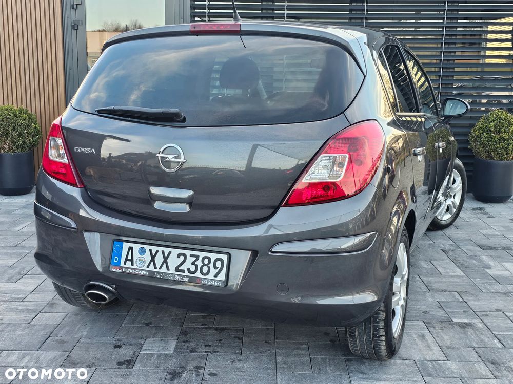 Opel Corsa 1.4 16V Edition - 19