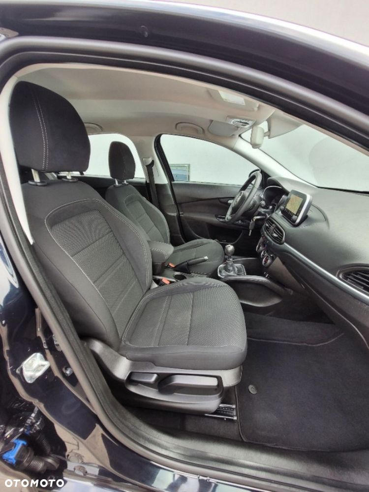 Fiat Tipo 1.4 T-Jet Lounge - 19