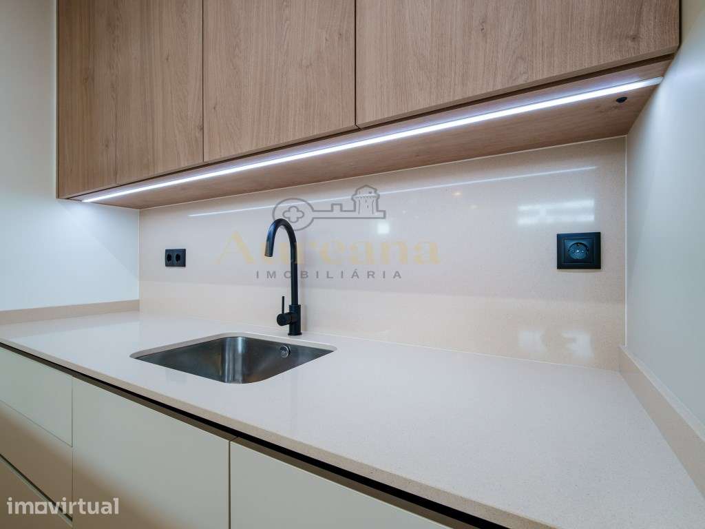 T2 NOVO NO CENTRO DE OURÉM | ACABAMENTOS PREMIUM | GARAGEM 35 M² - Grande imagem: 5/47