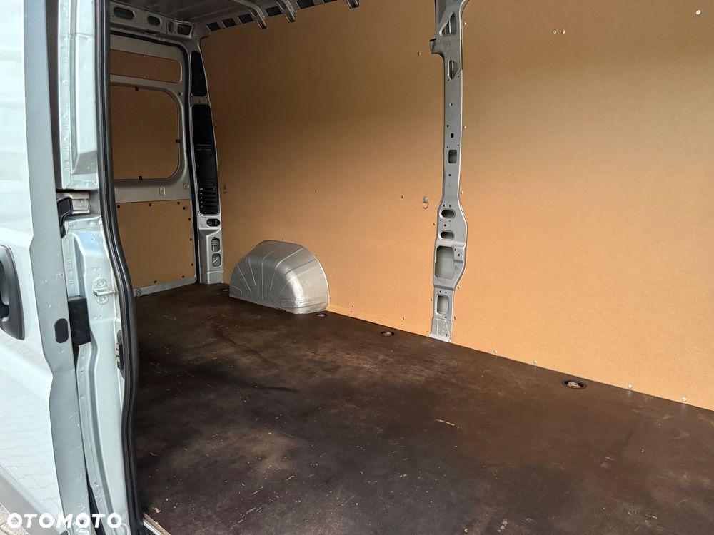 Peugeot Boxer 3,0 HDI - 21