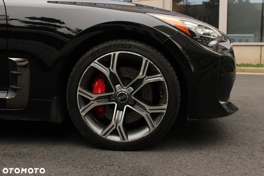 Kia Stinger 2.0 T-GDI GT Line - 6