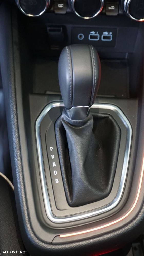 Renault Clio V E-Tech 145 Esprit Alpine - 16