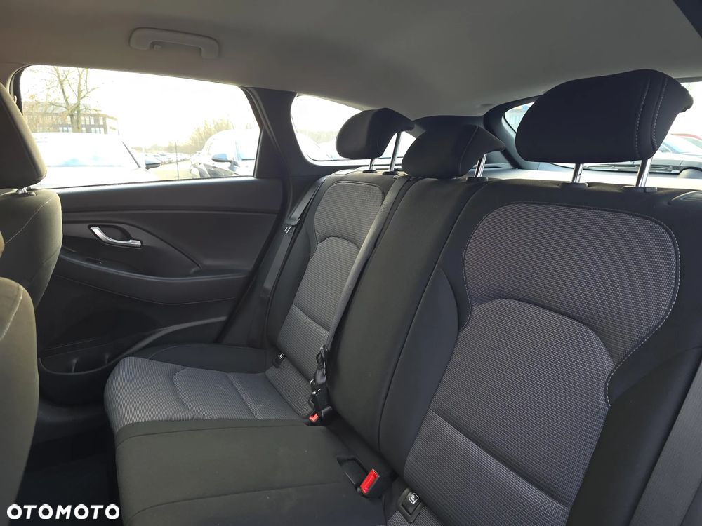 Hyundai i30 1.0 T-GDI Modern DCT - 18