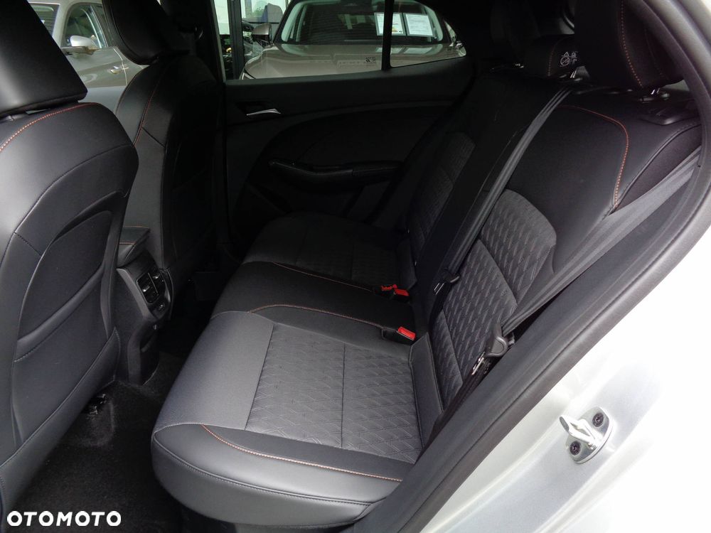 MG MG3 1.5 HEV+ Exclusive - 3