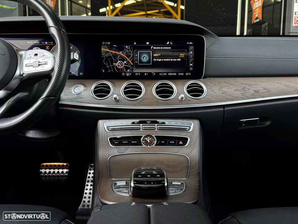 Mercedes-Benz E 300 - 22