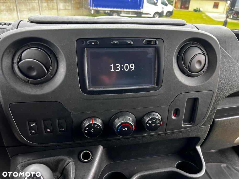 Renault Master - 11