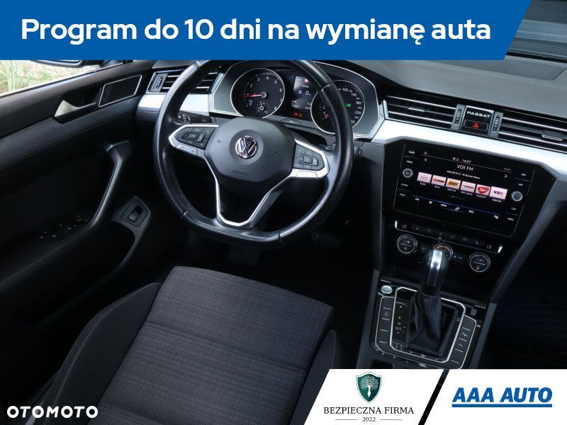 Volkswagen Passat Variant - 9