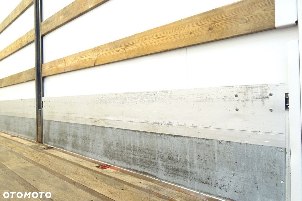 Scania P250 Euro 6 sypialna firanka wys.2.60 winda poduszki sprowadzony - 11