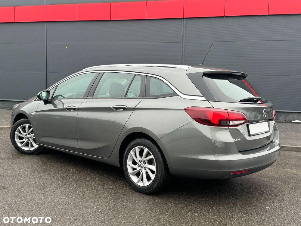 Opel Astra 1.2 T Edition S&S - 4