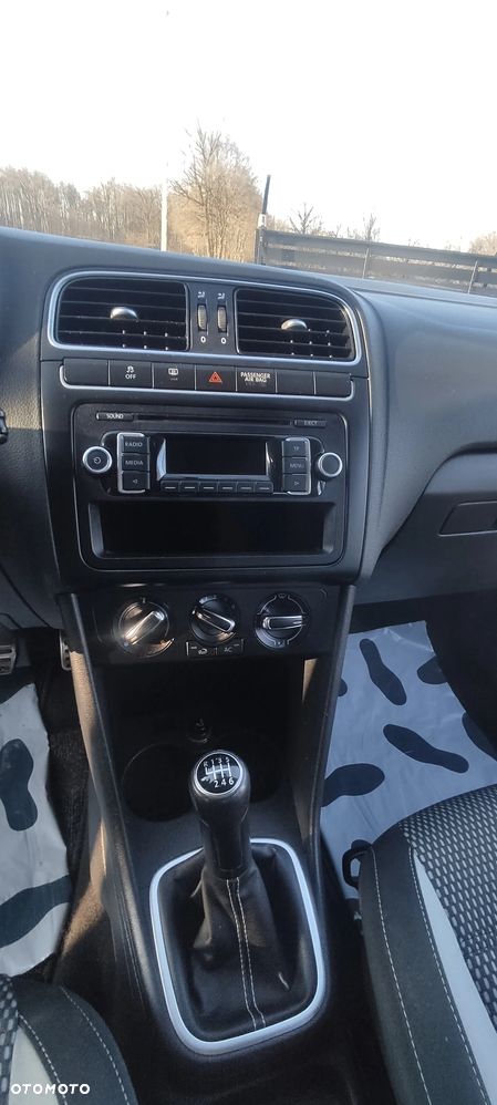 Volkswagen Polo 1.2 TSI Cross - 7