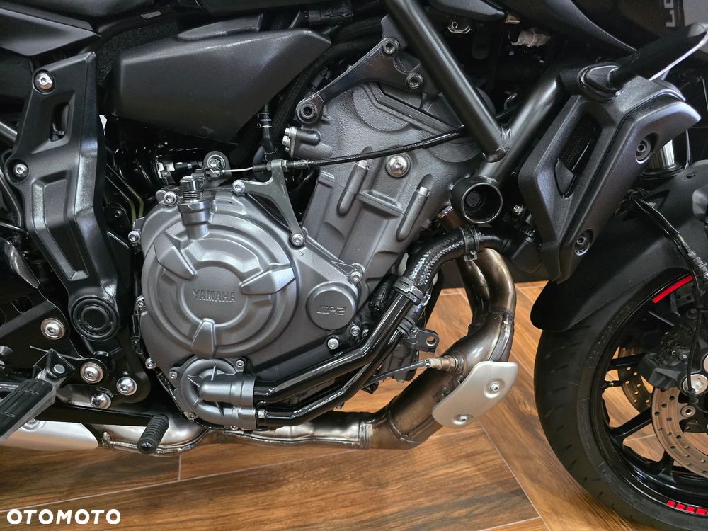 Yamaha MT - 30