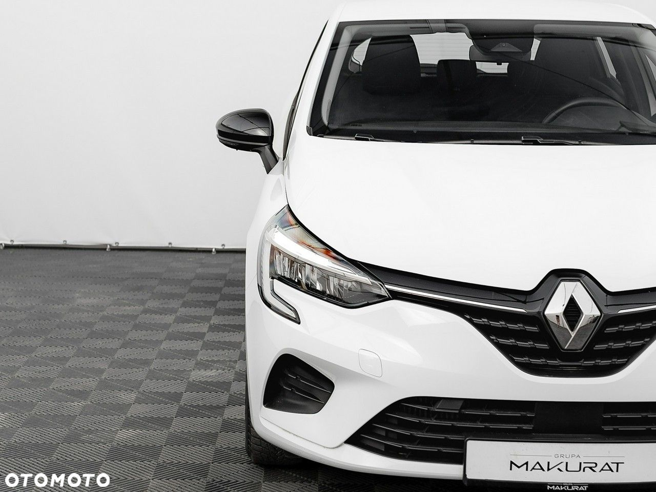 Renault Clio 1.0 TCe Equilibre - 9