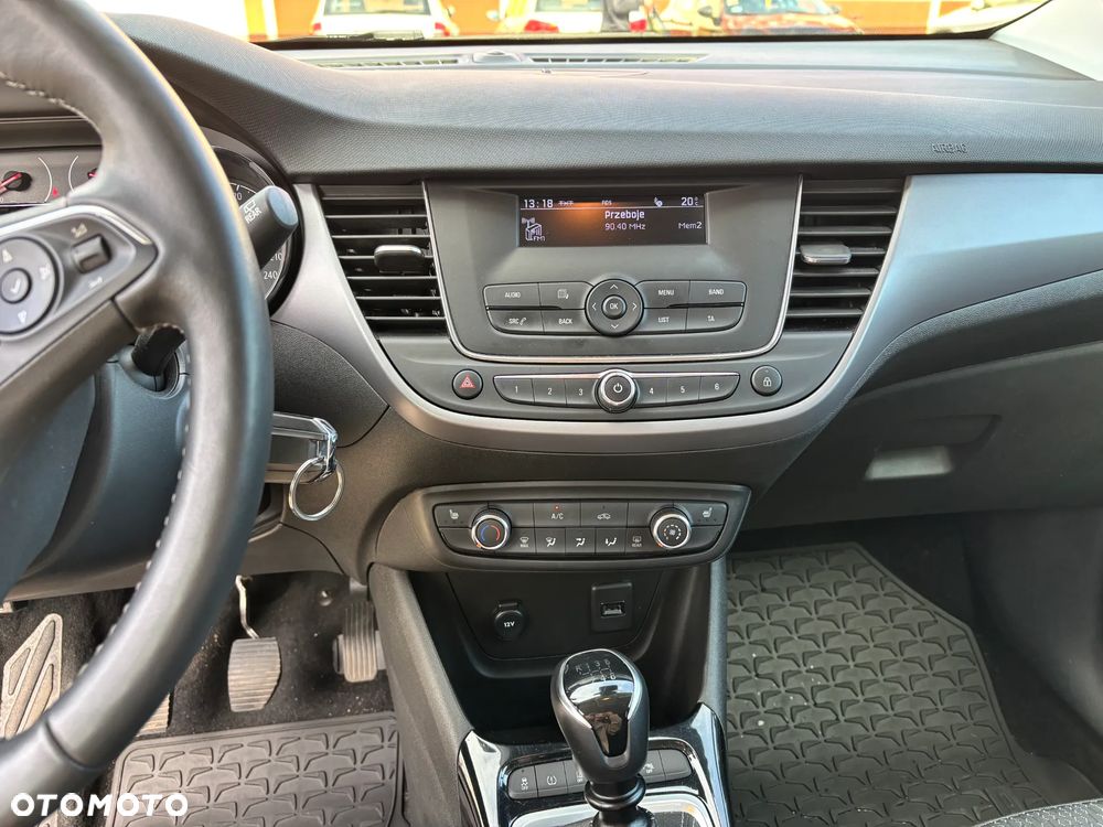 Opel Crossland 1.2 T - 9