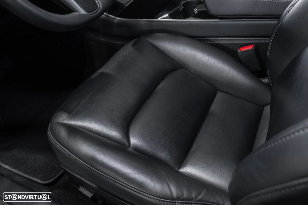 Tesla Model 3 Performance Dual Motor AWD - 21