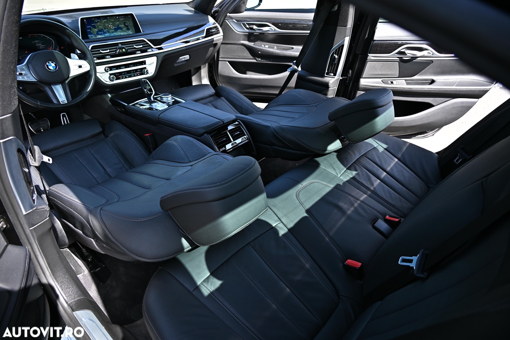 BMW Seria 7 740d xDrive - 14