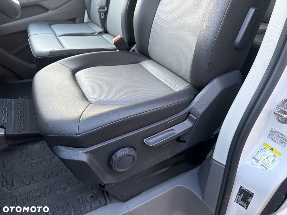 Volkswagen Crafter - 12