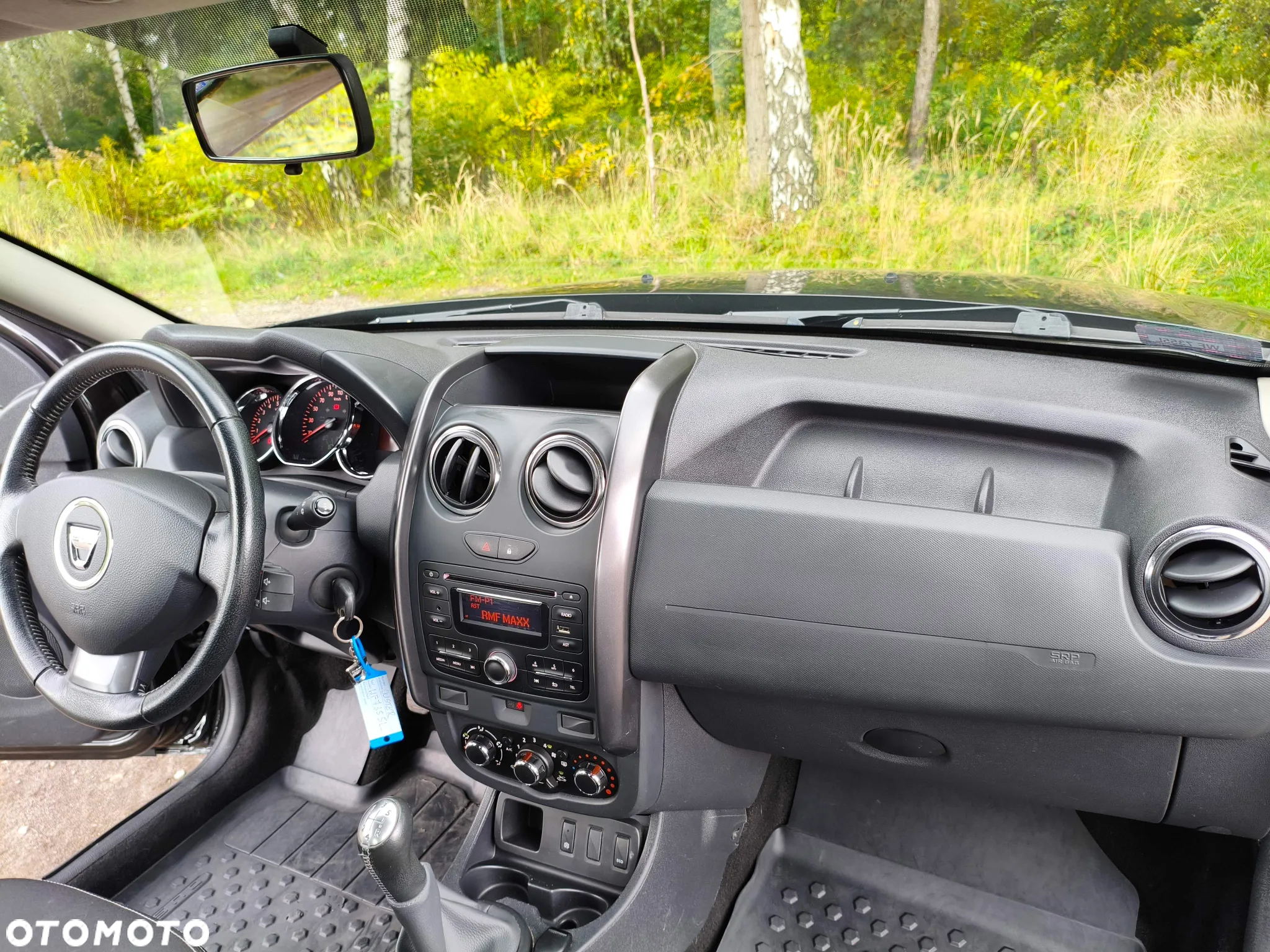 Dacia Duster 1.6 SCe Laureate S&S - 14