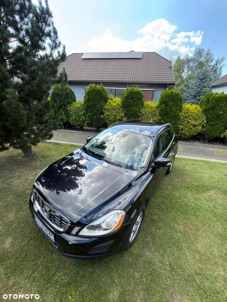 Volvo XC 60 D5 AWD - 10