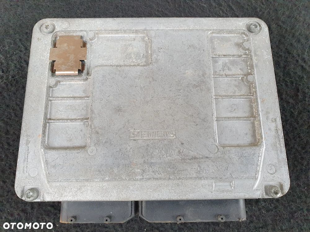 VW POLO IV 9N 1.2 12V AZQ ECU STEROWNIK SILNIKA KOMPUTER 03E906033 VOLKSWAGEN SIEMENS POSIADAM 4 SZT - 2