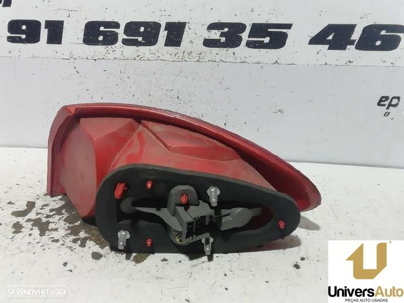 FAROLIM TRASEIRO ESQUERDO ALFA ROMEO 147 2003 - - 2