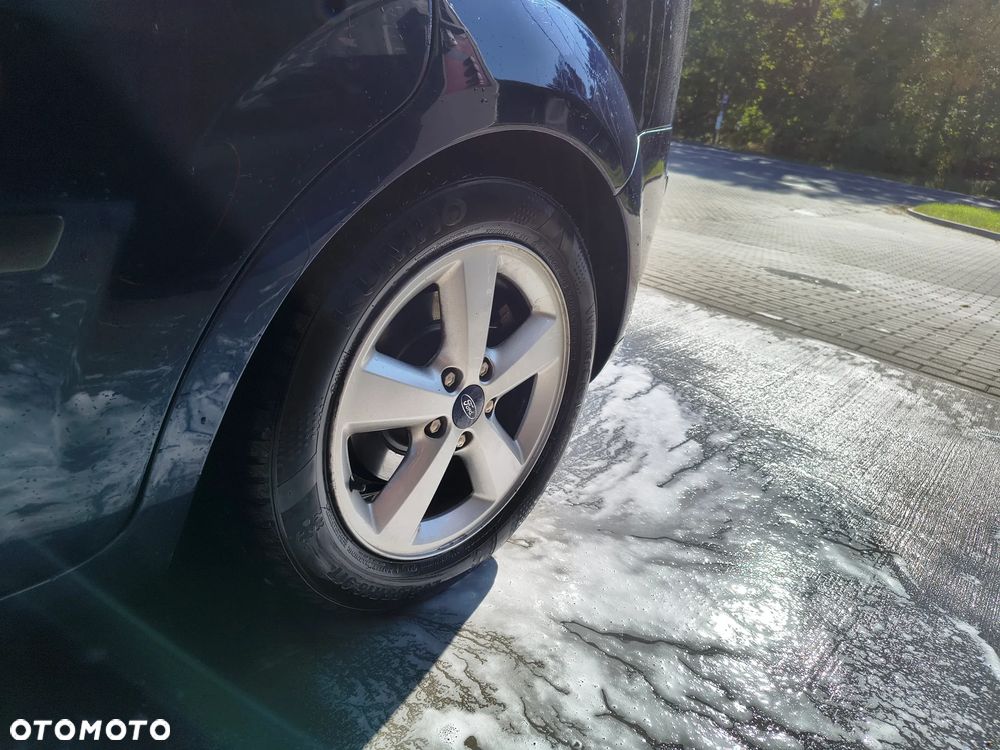 Ford Focus - 12