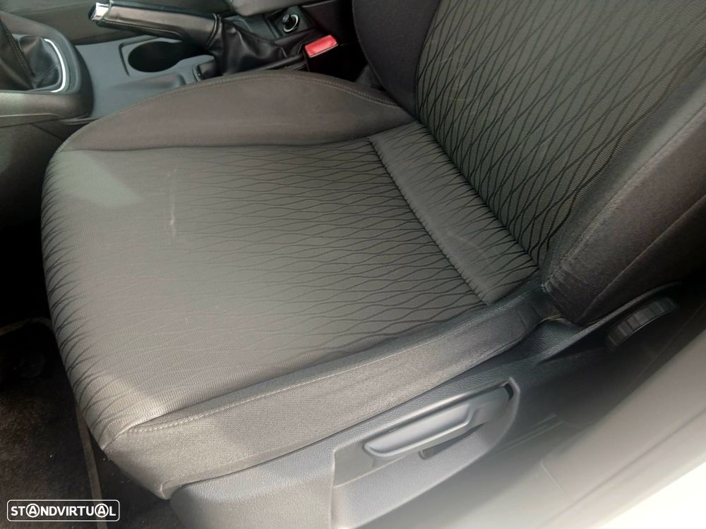 SEAT Leon ST 1.6 TDI Reference Ecomotive - 9