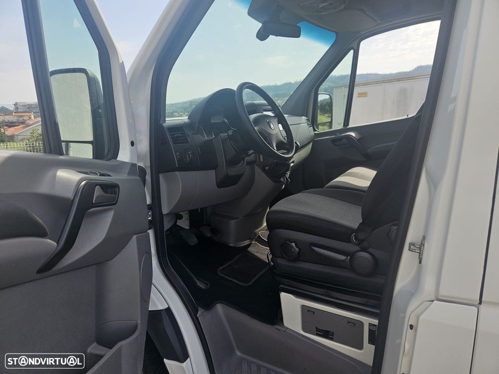 VW CRAFTER 2.0 CC TDi 140 CV - 8