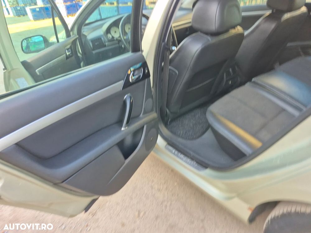 Peugeot 407 SW HDi 135 Automatik JBL - 34