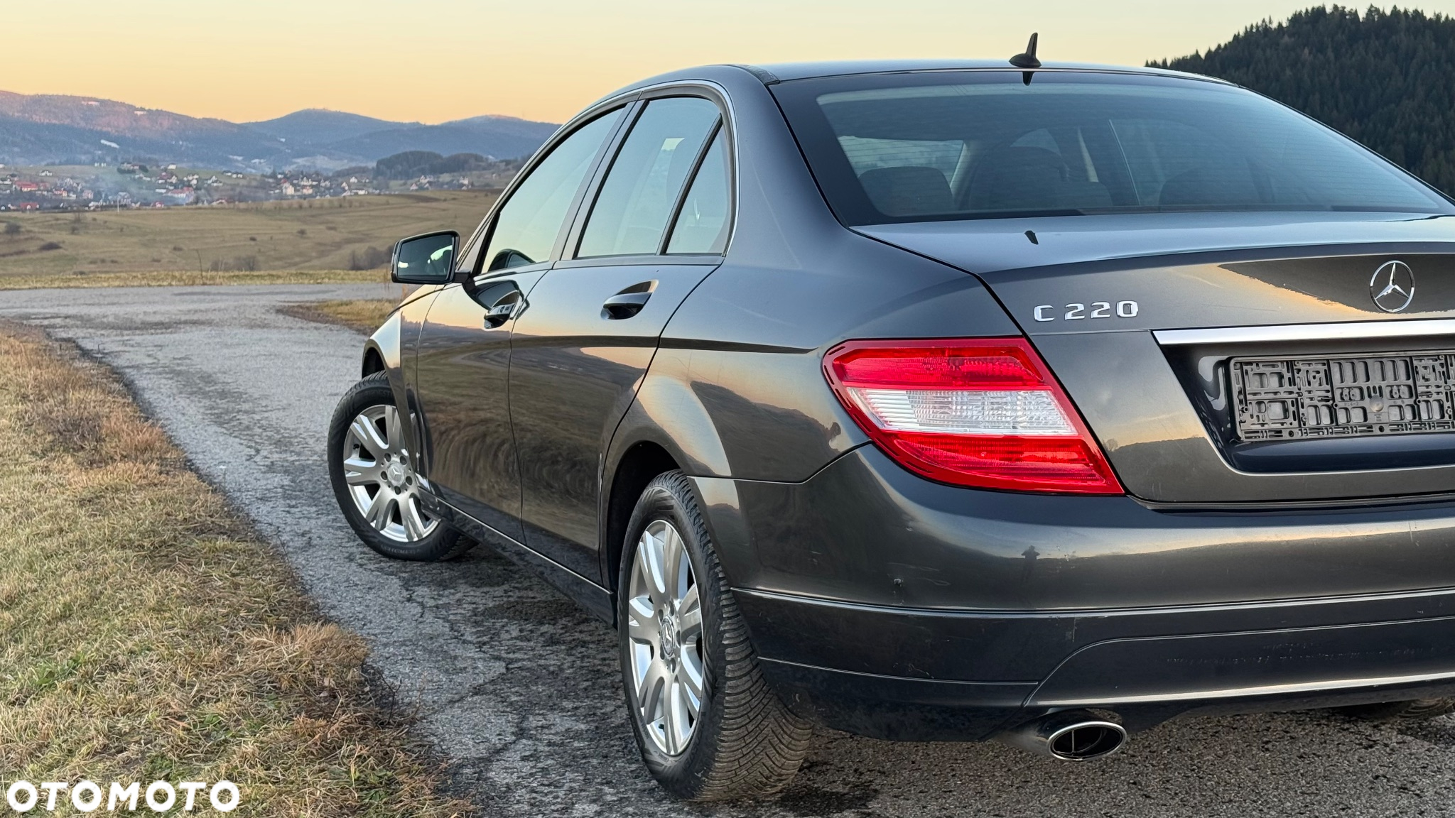 Mercedes-Benz Klasa C 220 CDI BlueEff Elegance - 9