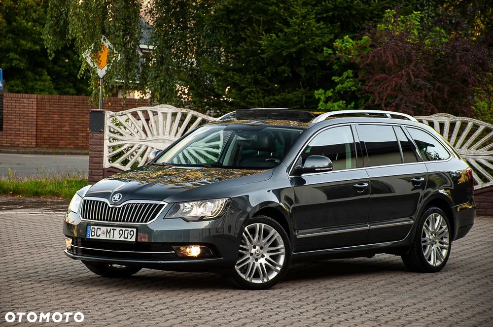 Skoda Superb 2.0 TDI Green tec DSG Exclusive - 3
