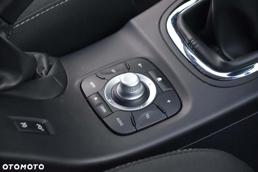 Renault Megane BLUE dCi 115 BUSINESS EDITION - 25