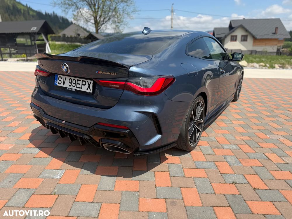 BMW M4 M440i xDrive AT MHEV - 24