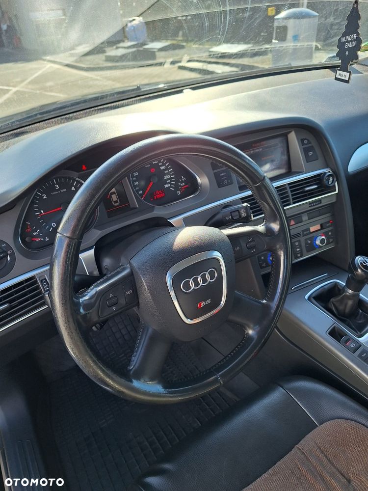 Audi A6 Limousine - 4