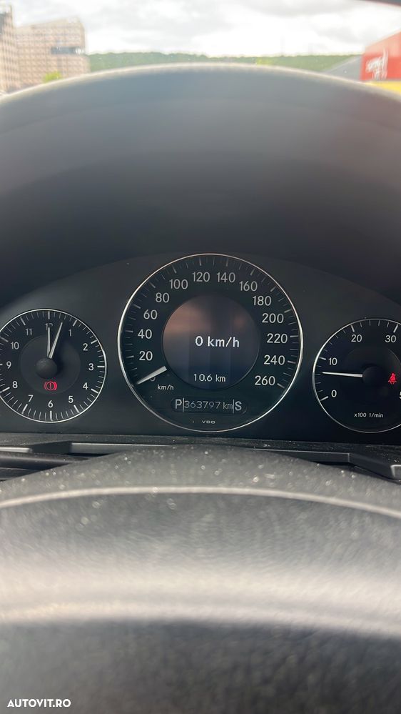 Mercedes-Benz E 320 CDI Aut Elegance - 1