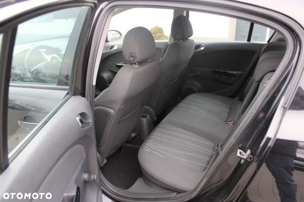 Opel Corsa - 22