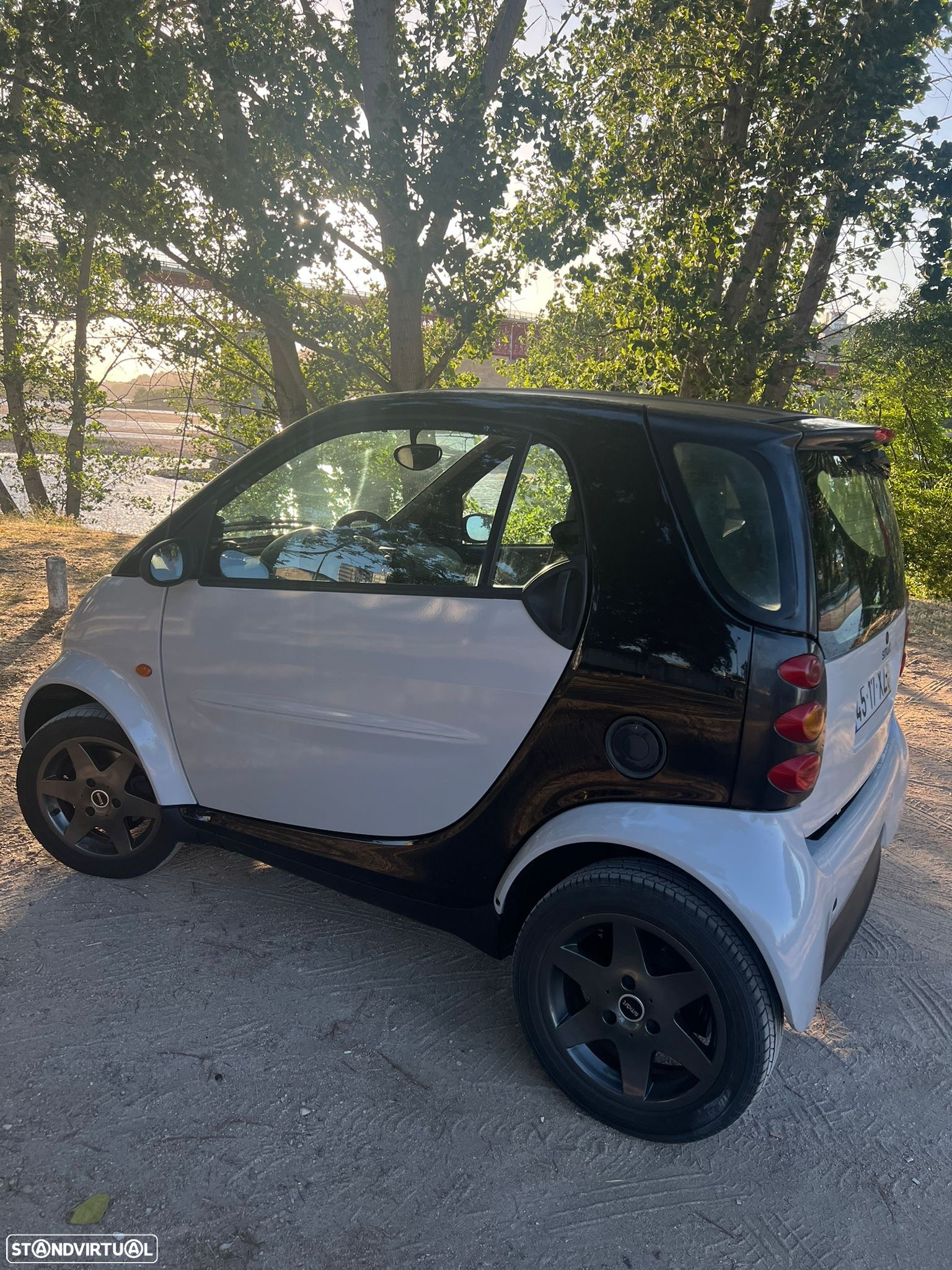 Smart ForTwo Coupé Pure 50 - 4