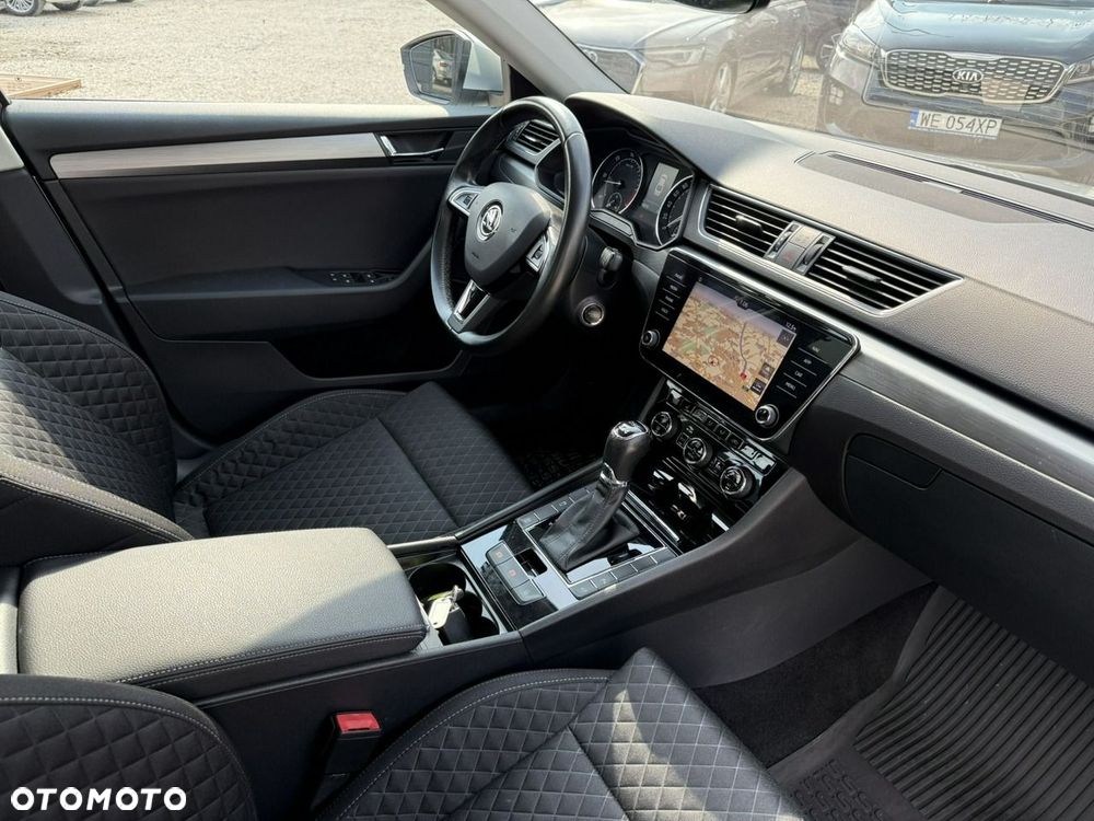Skoda Superb 2.0 TDI 4x4 Style DSG - 31