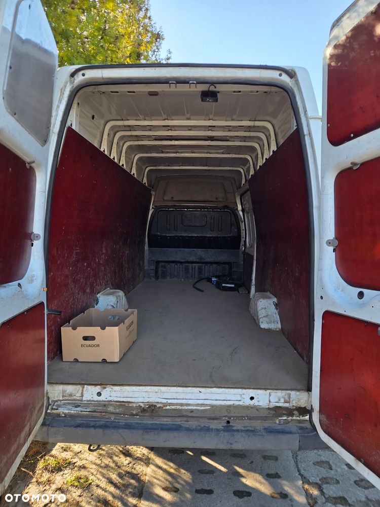 Ford Transit - 4