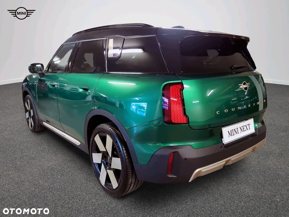 MINI Countryman C Favoured Trim - 3