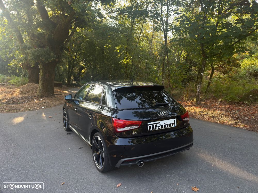 Audi A1 Sportback 1.6 TDI S-line S tronic - 37