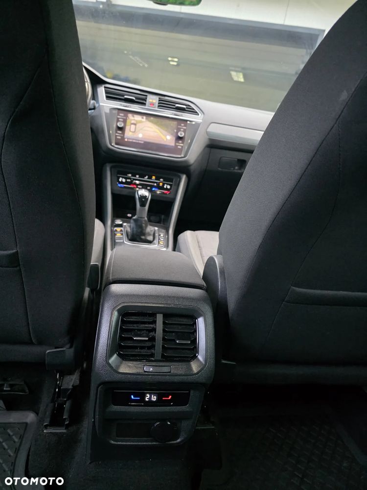 Volkswagen Tiguan - 18