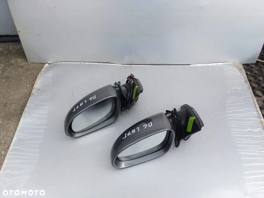 Lusterko lusterka lewe prawe  Elektryczne VW Passat B6 010781 LH7T  6 kabli - 3