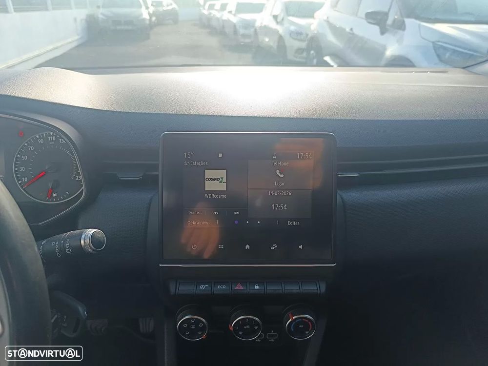 Renault Clio 1.0 TCe Exclusive - 18