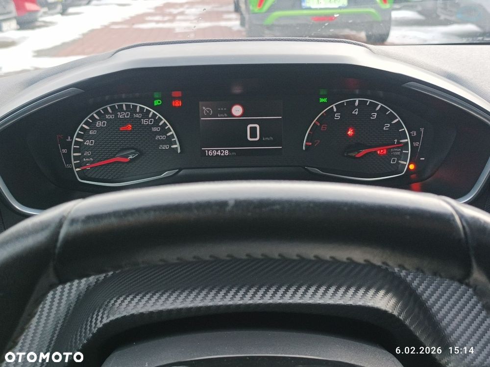 Peugeot 208 1.2 PureTech Active S&S - 8