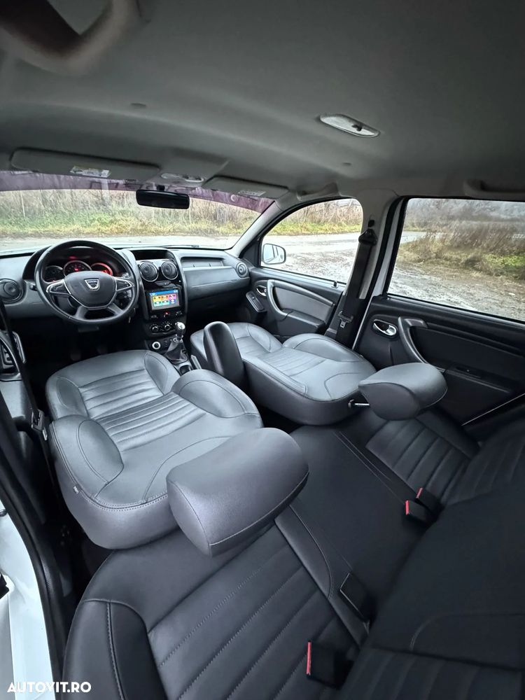 Dacia Duster 1.5 dCi 4x4 Prestige - 4