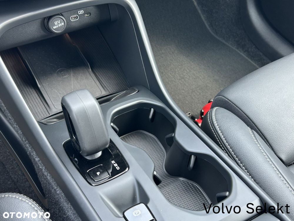 Volvo XC 40 - 20