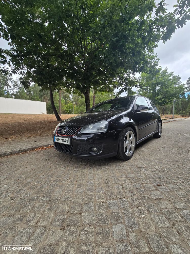VW Golf 2.0 GTi - 2