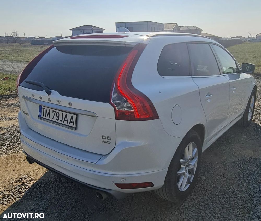 Volvo XC 60 D5 AWD Start-Stop Rdesign - 5