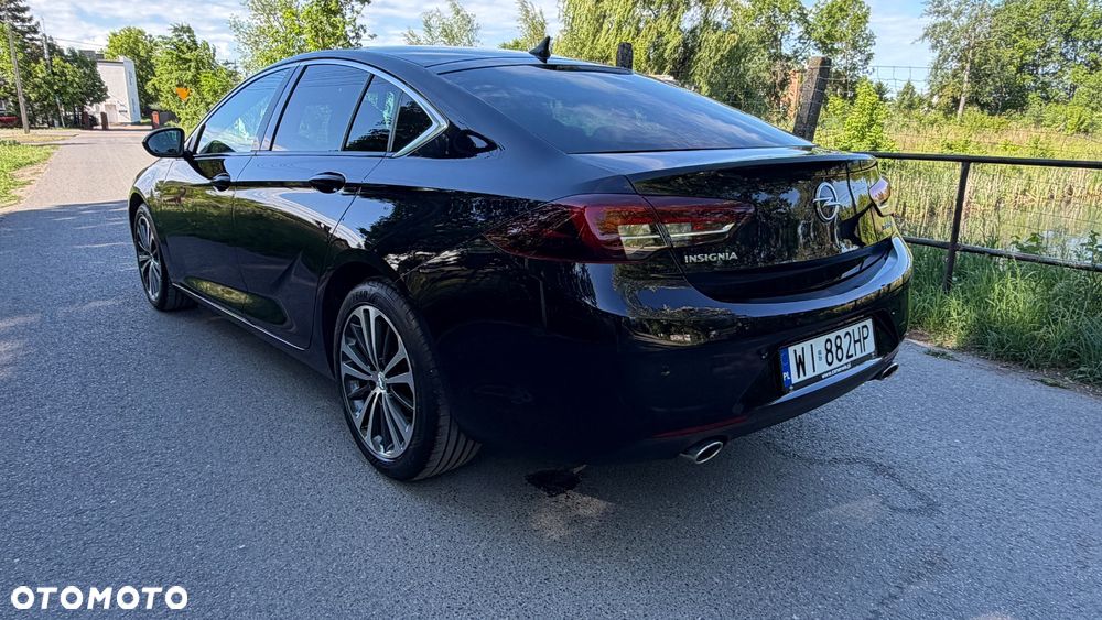 Opel Insignia 1.6 T Innovation S&S - 19