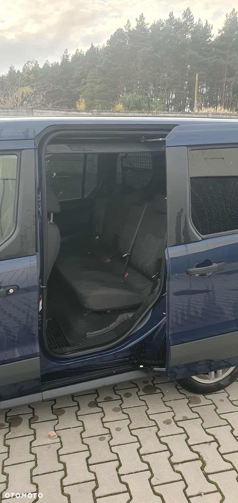 Ford Transit Connect - 10